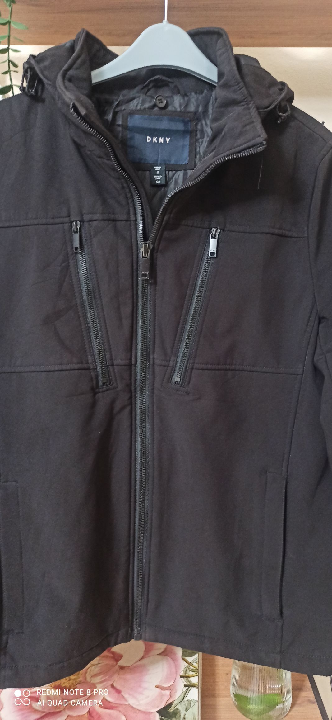DKNY marka Siyah Spor Mont — görsel 3/11