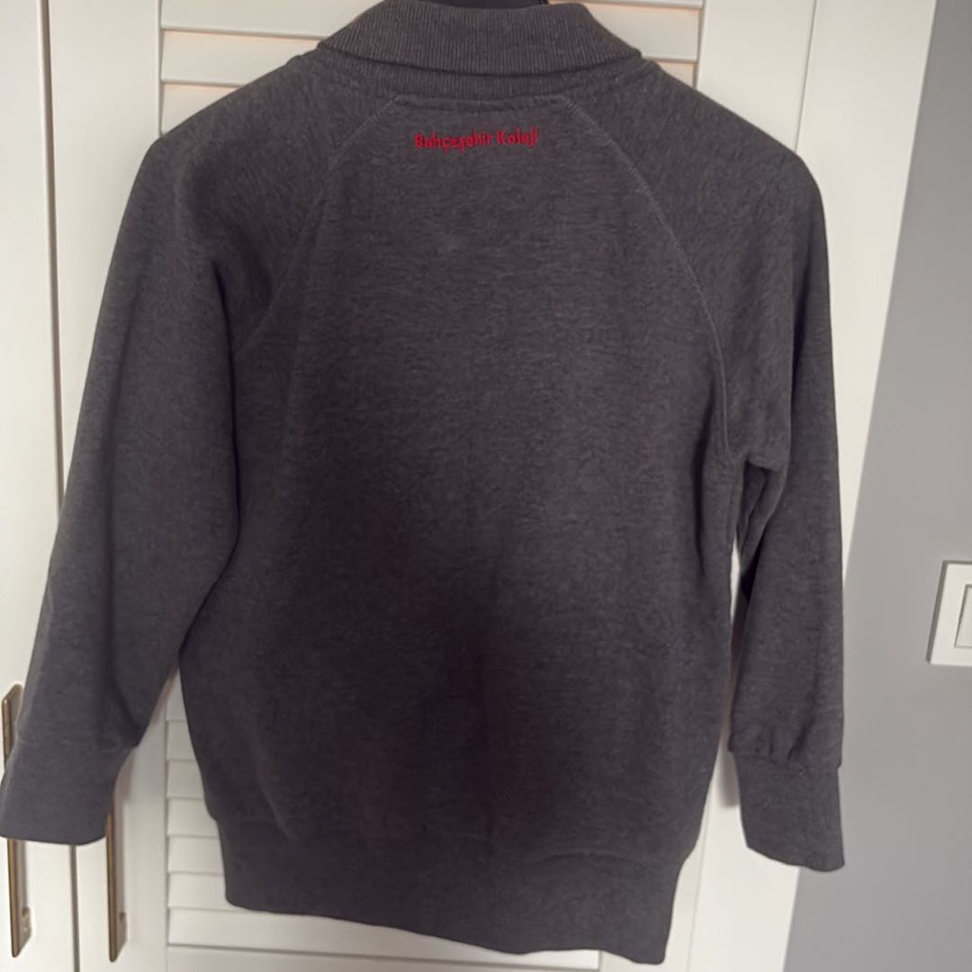 Bahçeşehir Gri Sweatshirt — görsel 6/7