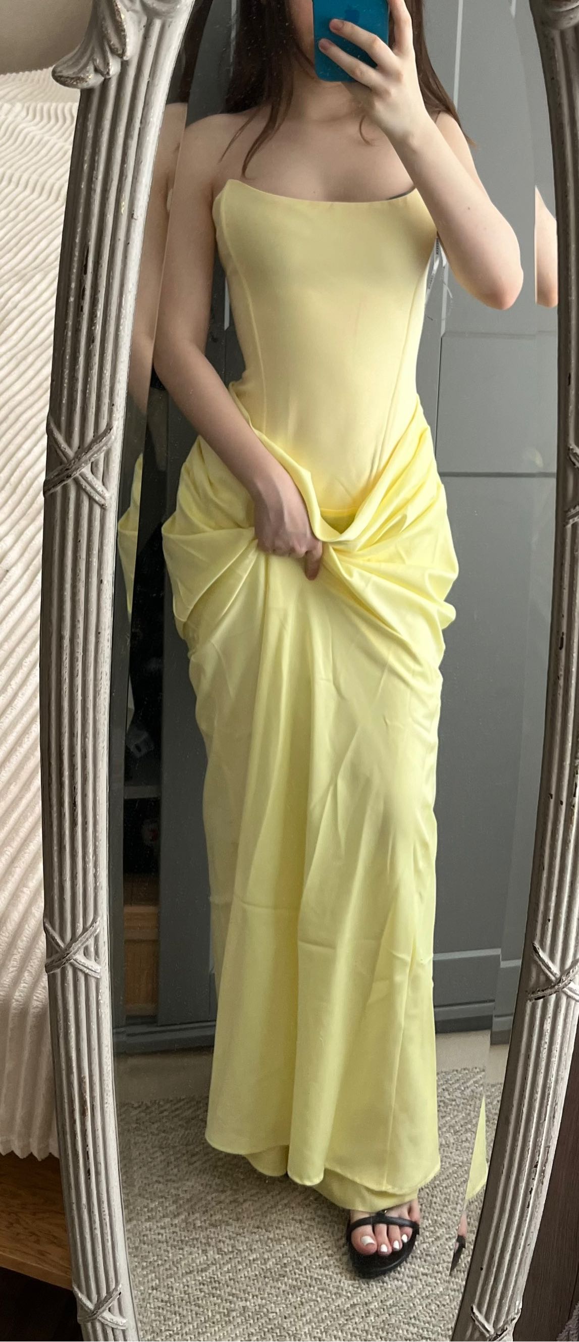 Sarı Korse Detaylı Elbise — görsel 3/3