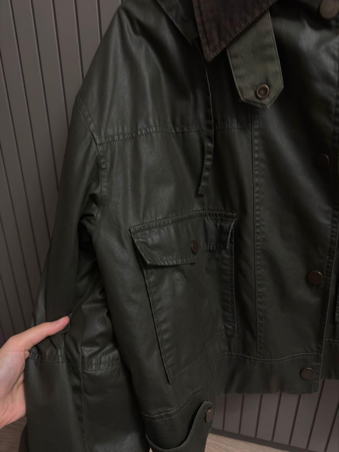Zara mumlu görünümlü Haki Mont — görsel 5/8
