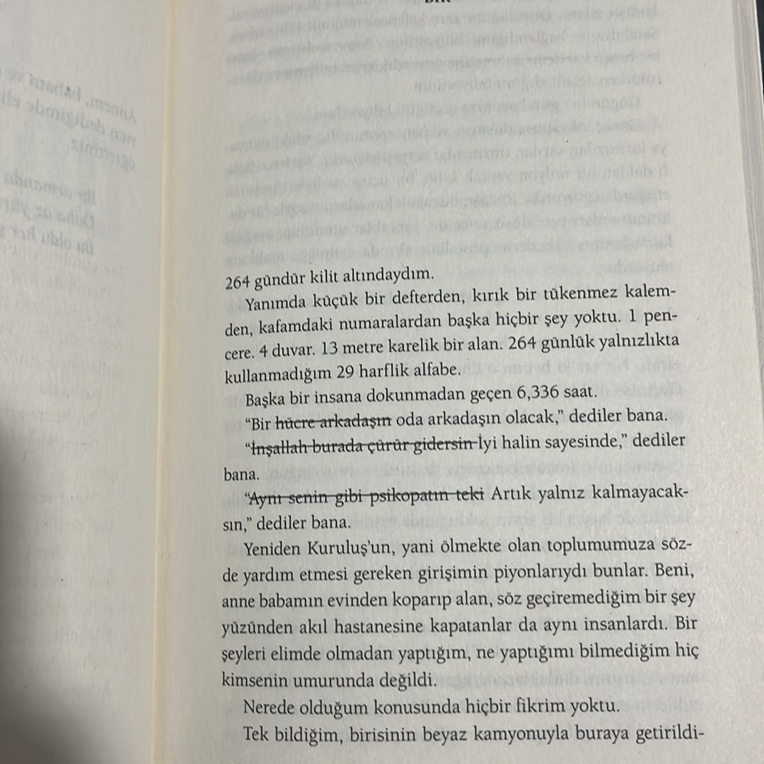 Bana Dokunma Kitabı — görsel 3/3