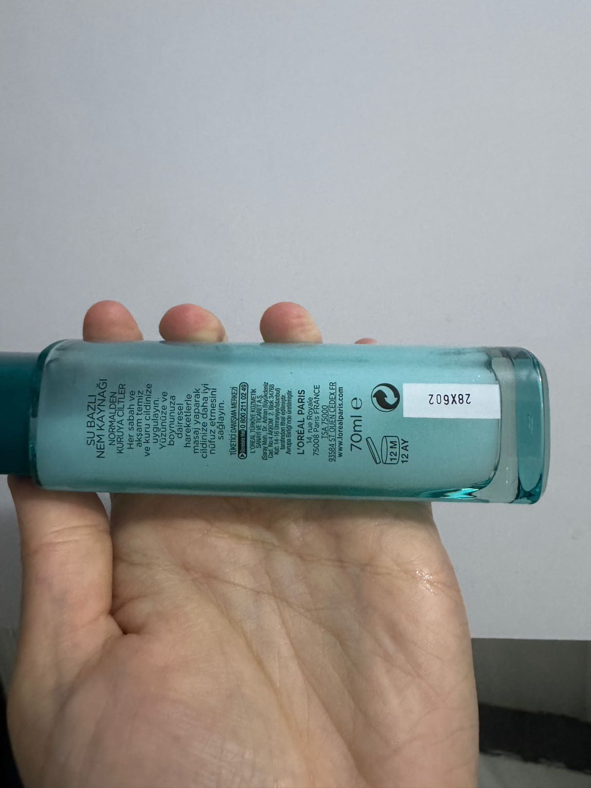 L'Oreal Paris Nem Terapisi Cilt Serumu — görsel 2/3