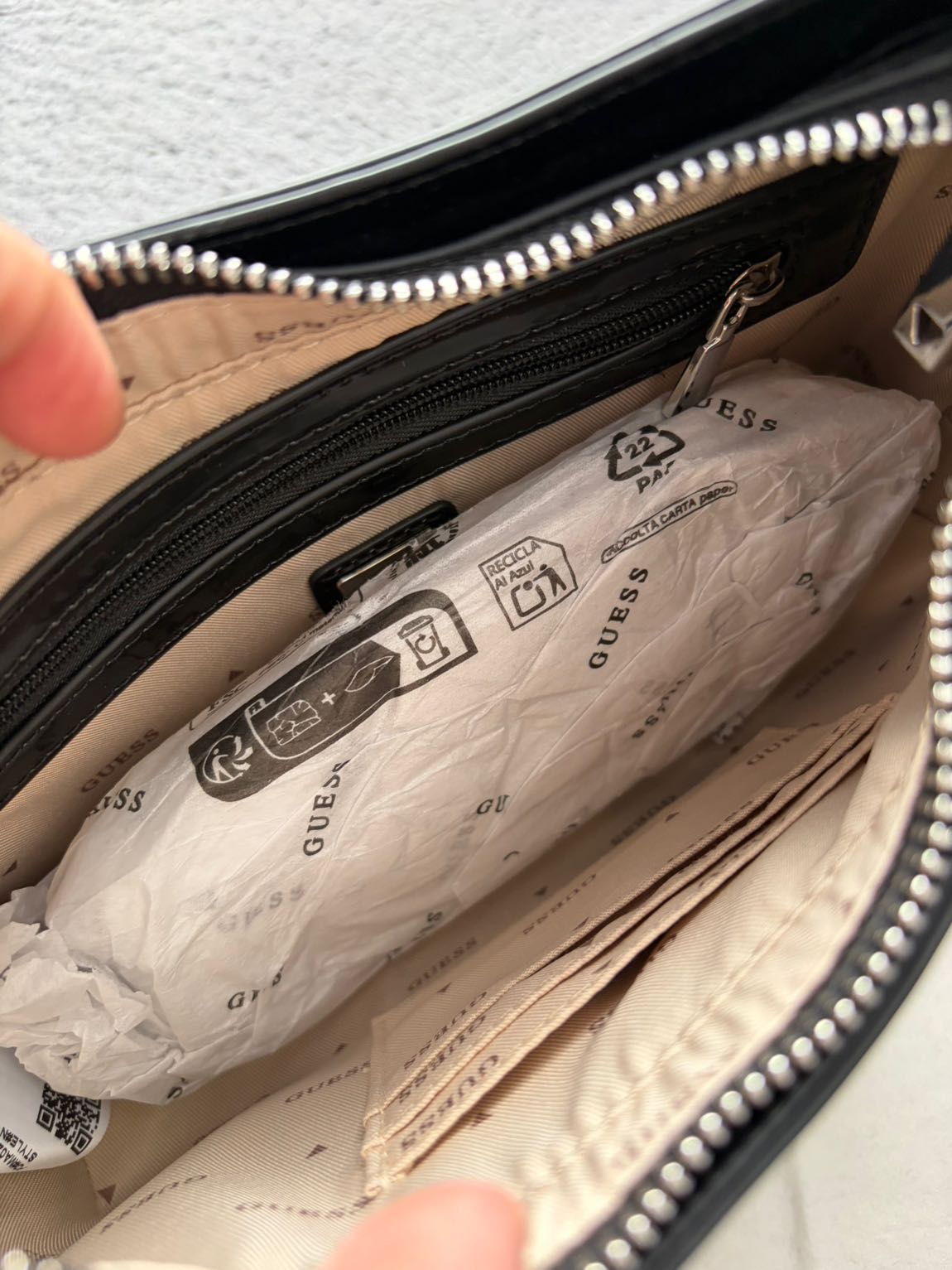 Guess Orijinal Çanta — görsel 8/10