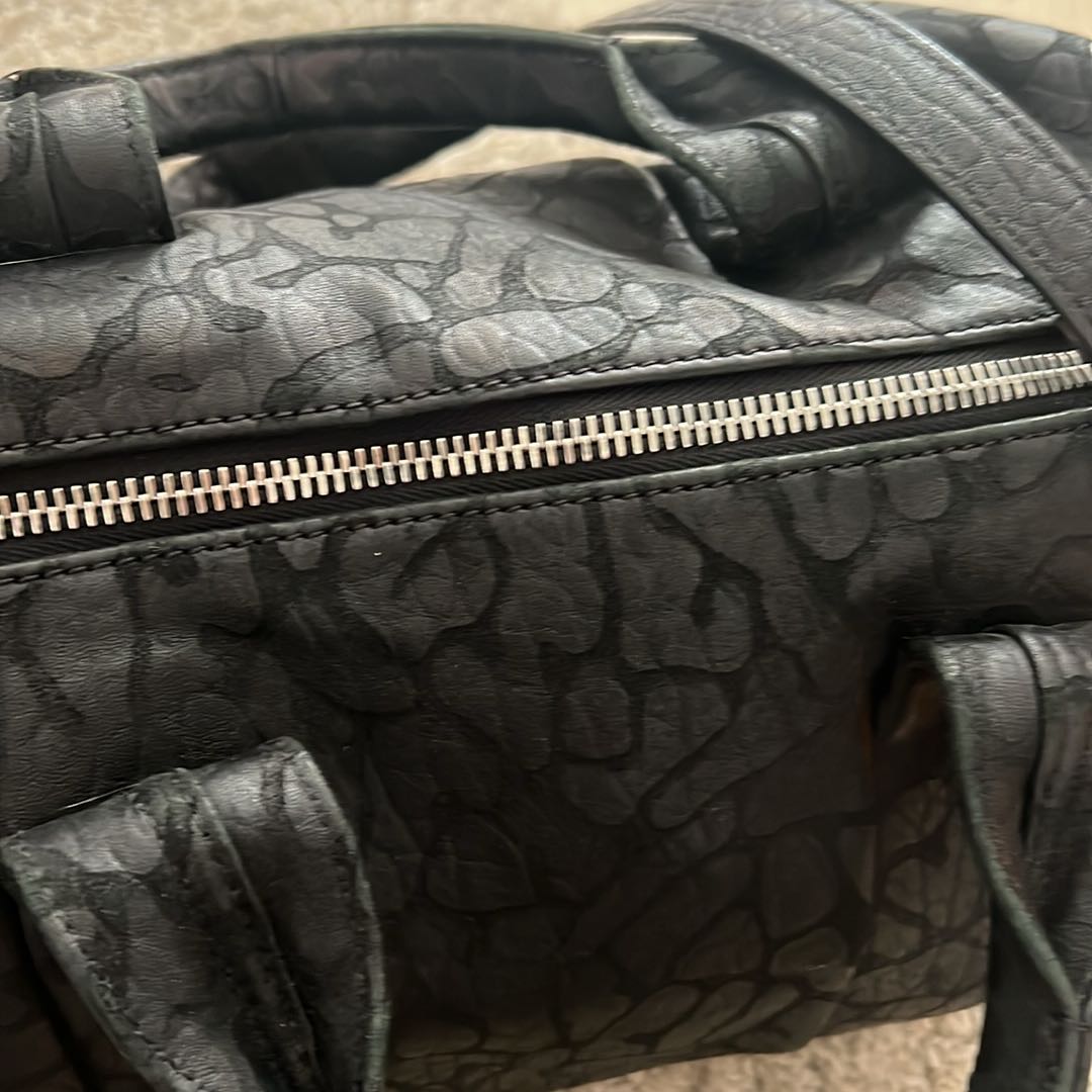Alexander Wang Siyah Deri Omuz Çantası — görsel 6/8