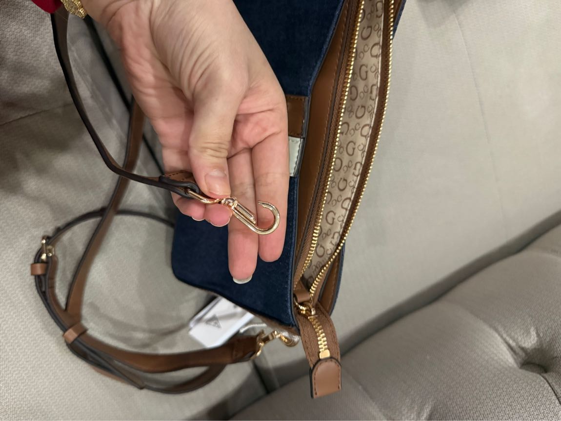Guess Omuz Çantası — görsel 8/9