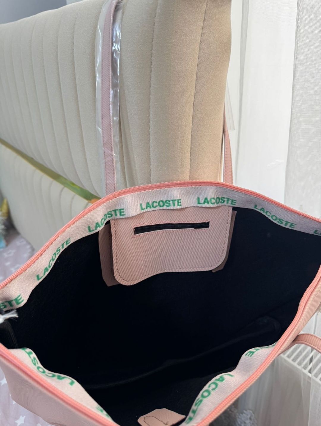 Lacoste Pembe Omuz Çantası 💕 — görsel 2/2