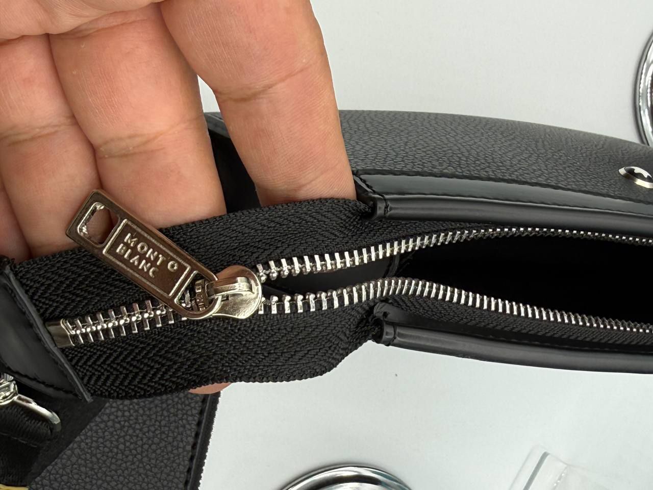 Mont Blanc Askılı Çapraz Çanta 22x15 — görsel 4/4