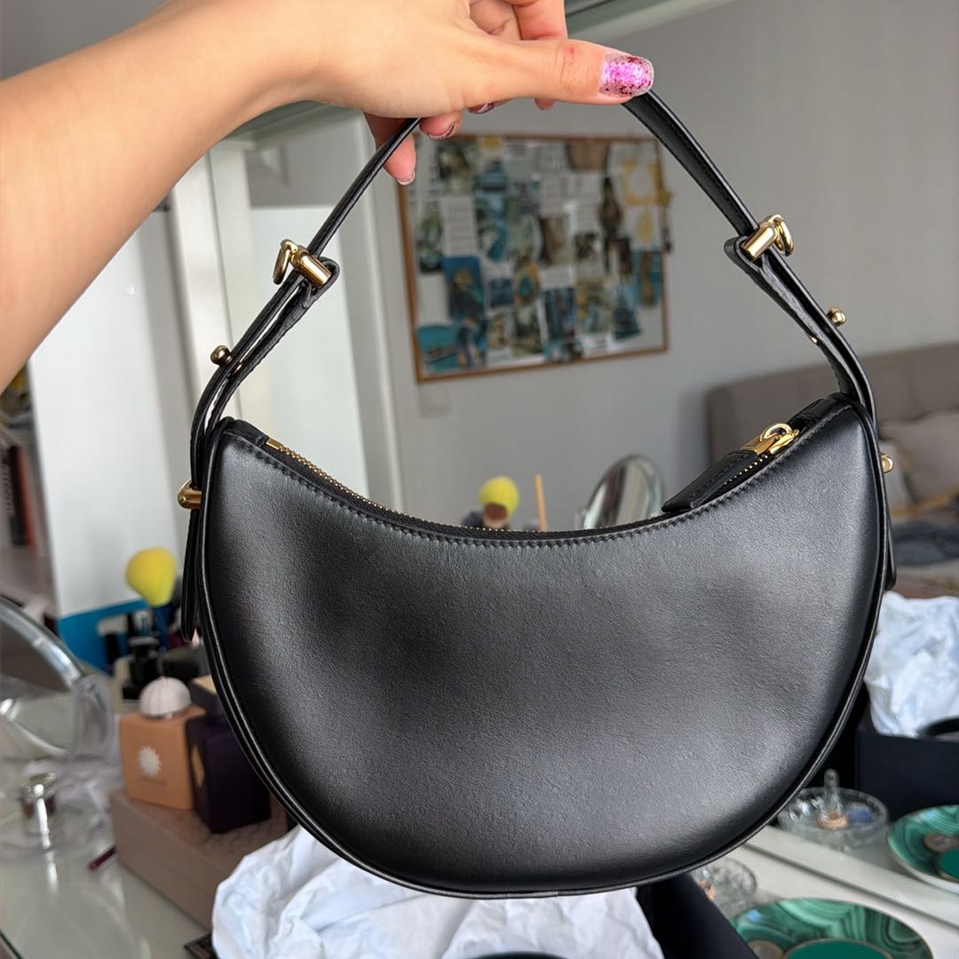 Prada Arque Mini Deri Omuz Çantası — görsel 4/11