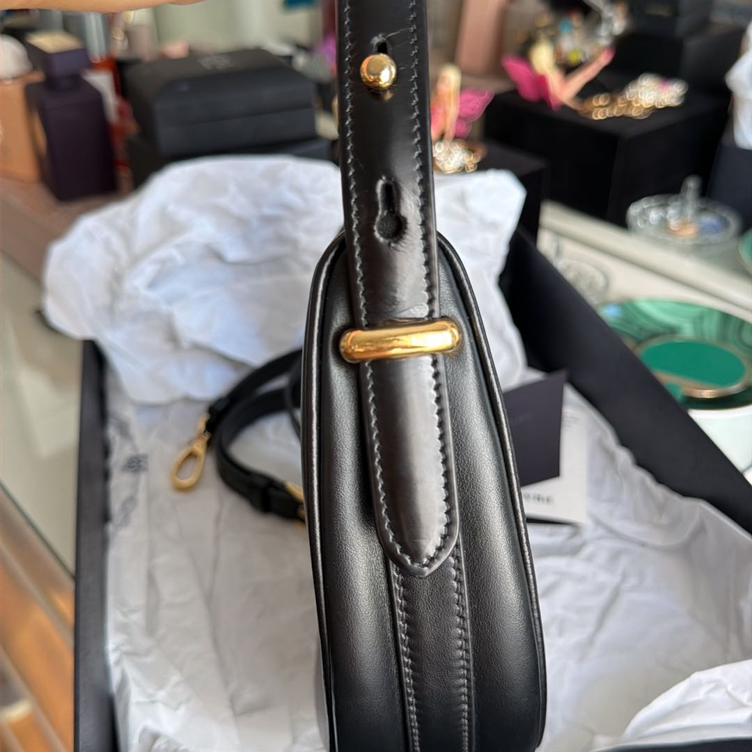 Prada Arque Mini Deri Omuz Çantası — görsel 6/11