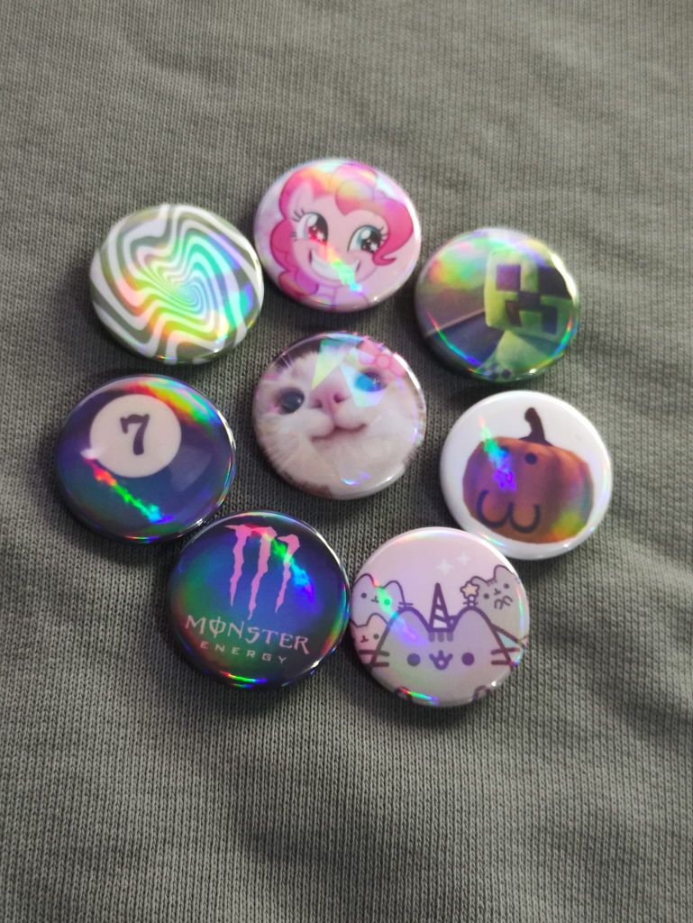 Mini Boy 25mm Rozet Seti Hologramlı YENİ — görsel 3/9