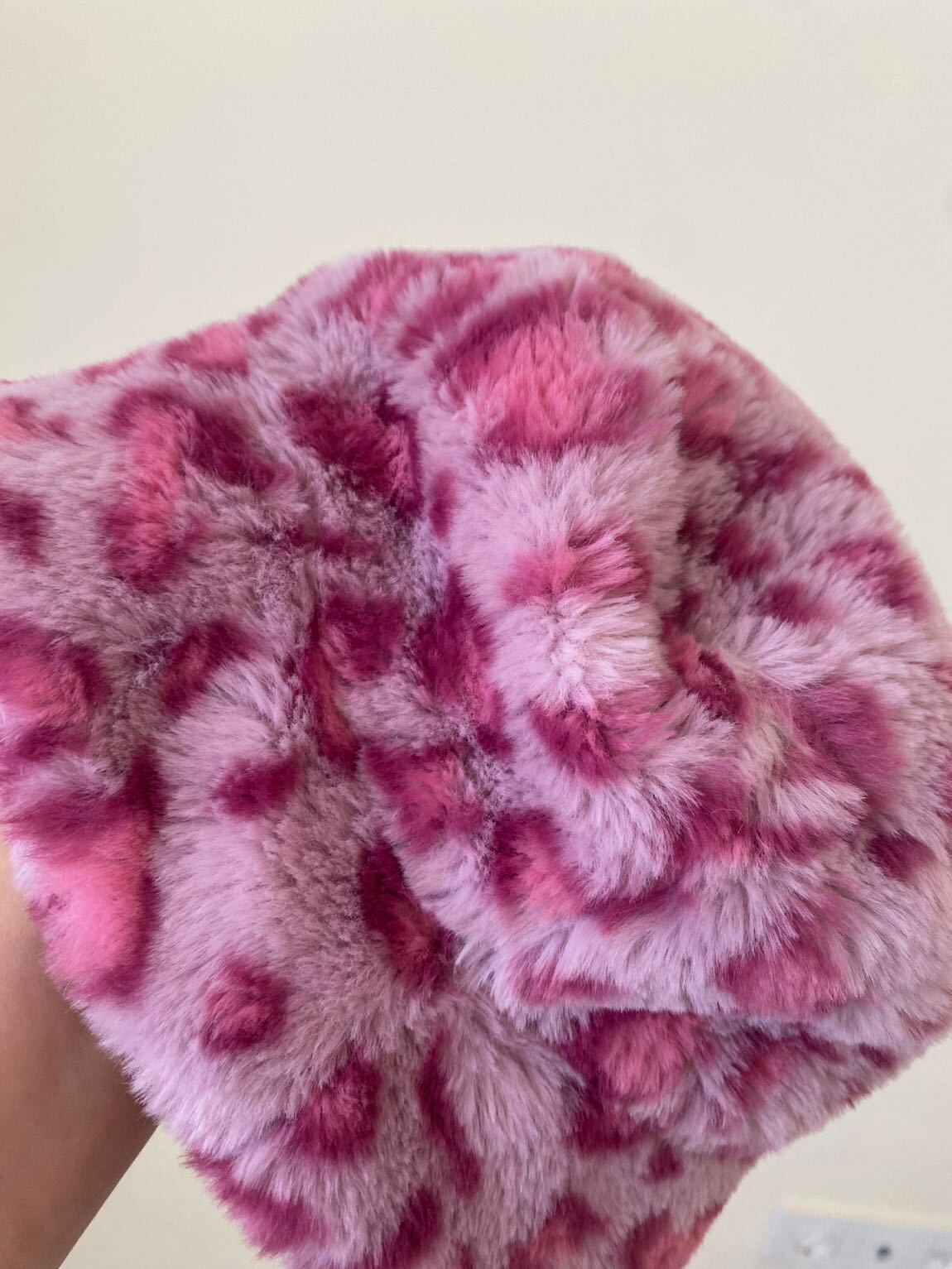 Pembe Leopar Desenli Şapka — görsel 2/5