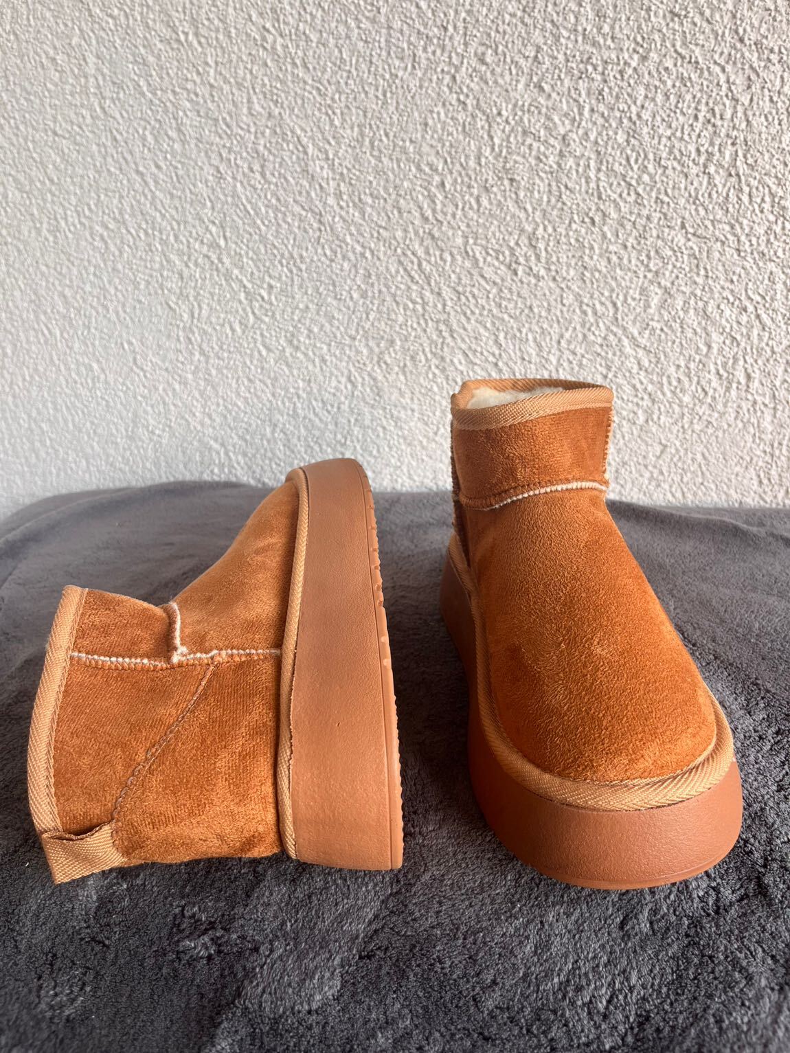 UGG Tabanı yünlü bot — görsel 4/4