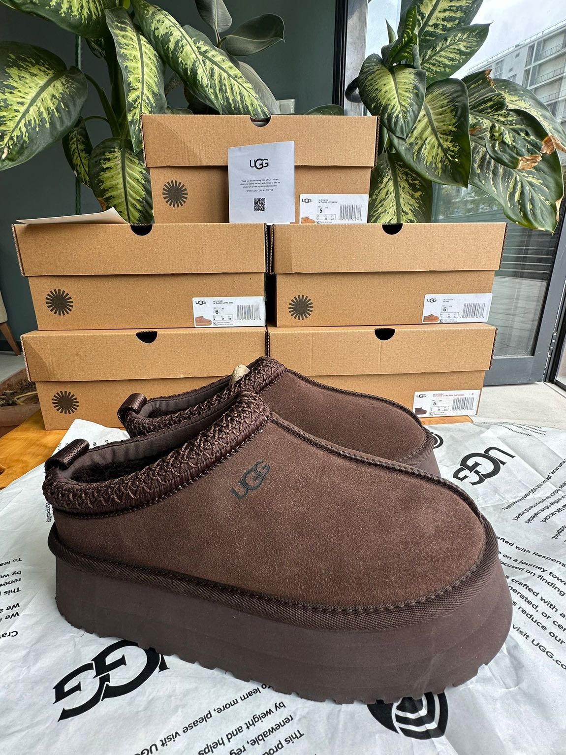 Ugg acı kahve terlik — görsel 3/10