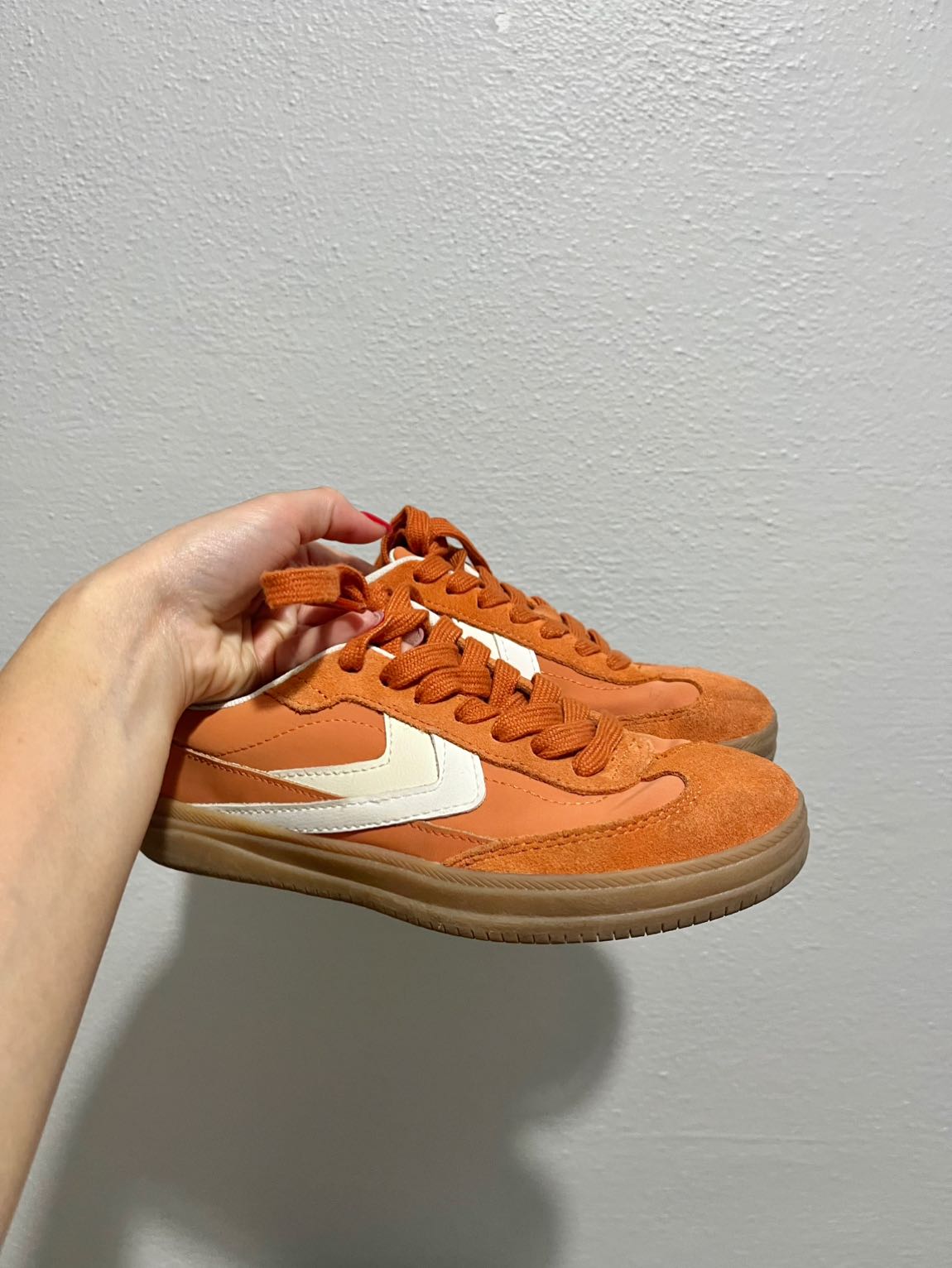 Turuncu Beyaz Sneaker — görsel 4/4