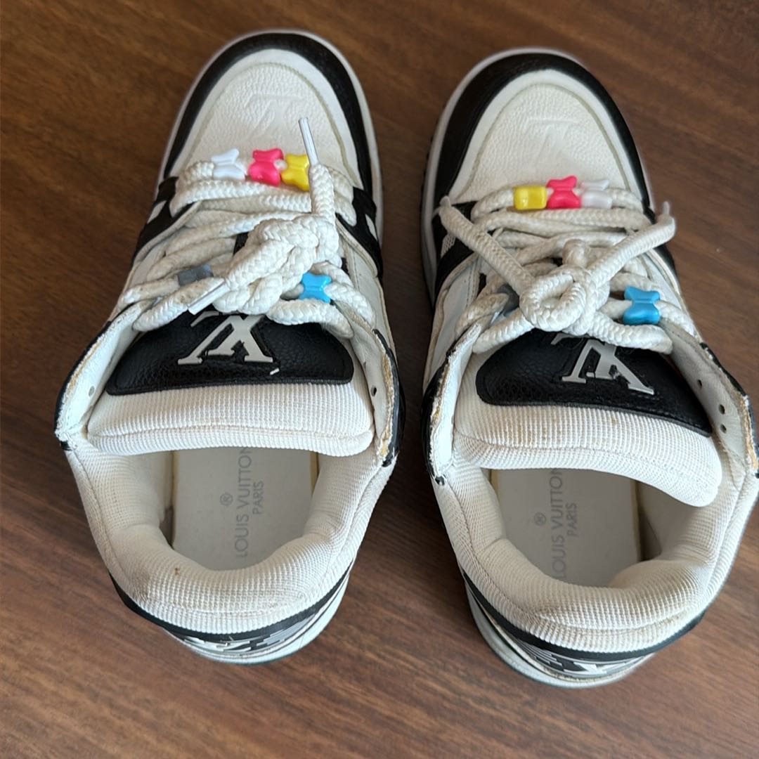 Louis Vuitton Sneaker — görsel 2/4