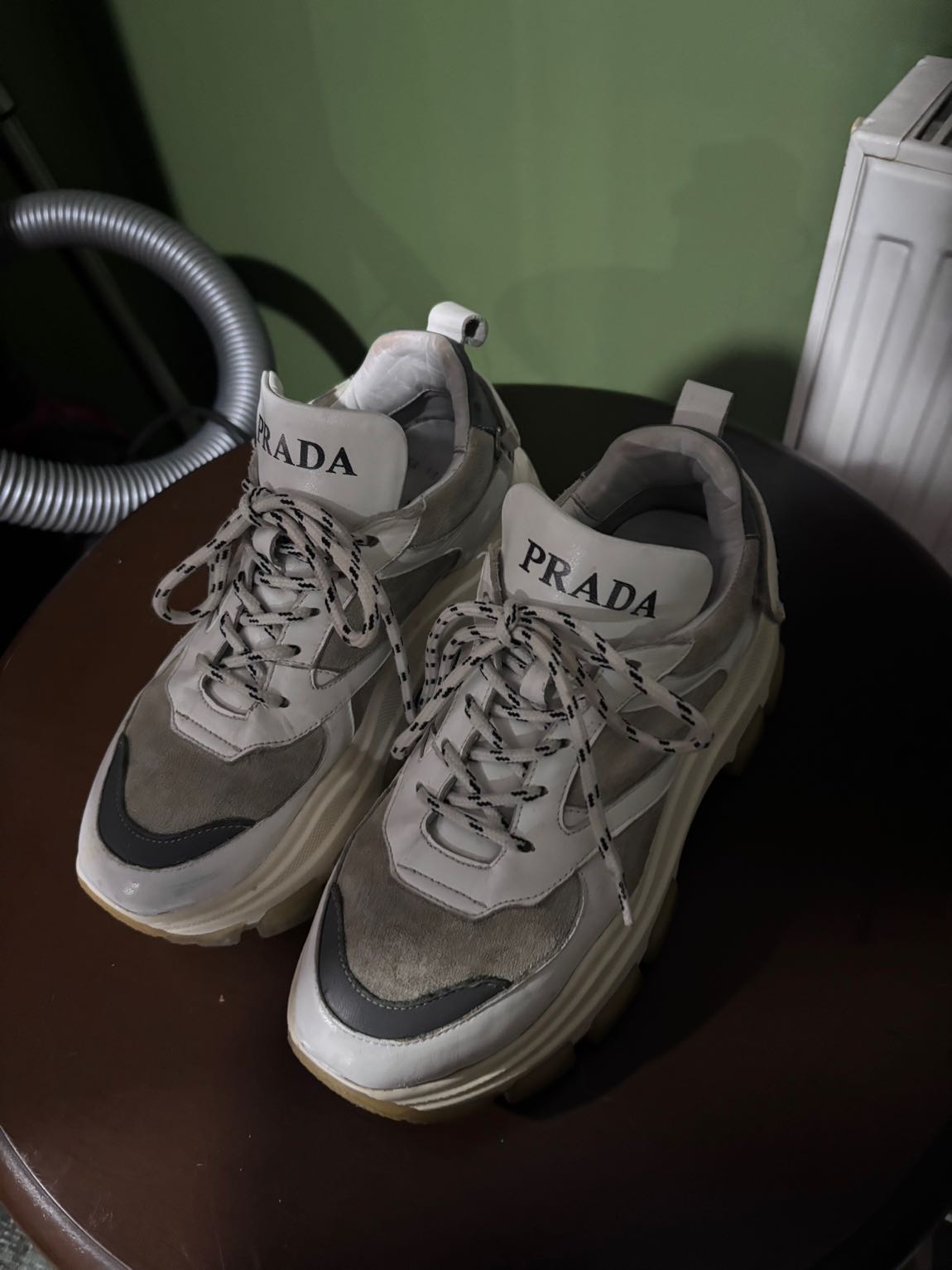 Orijinal Prada Beyaz Sneaker — görsel 2/9