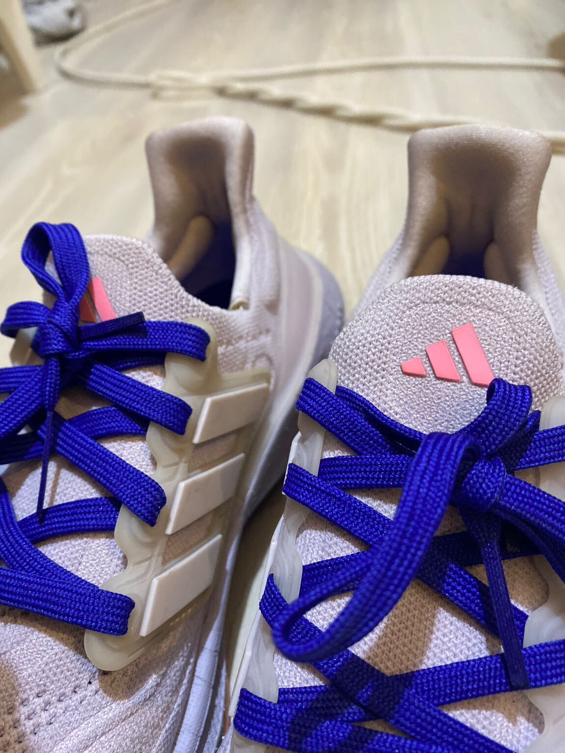 Adidas Kadın Spor Ayakkabı — görsel 2/5