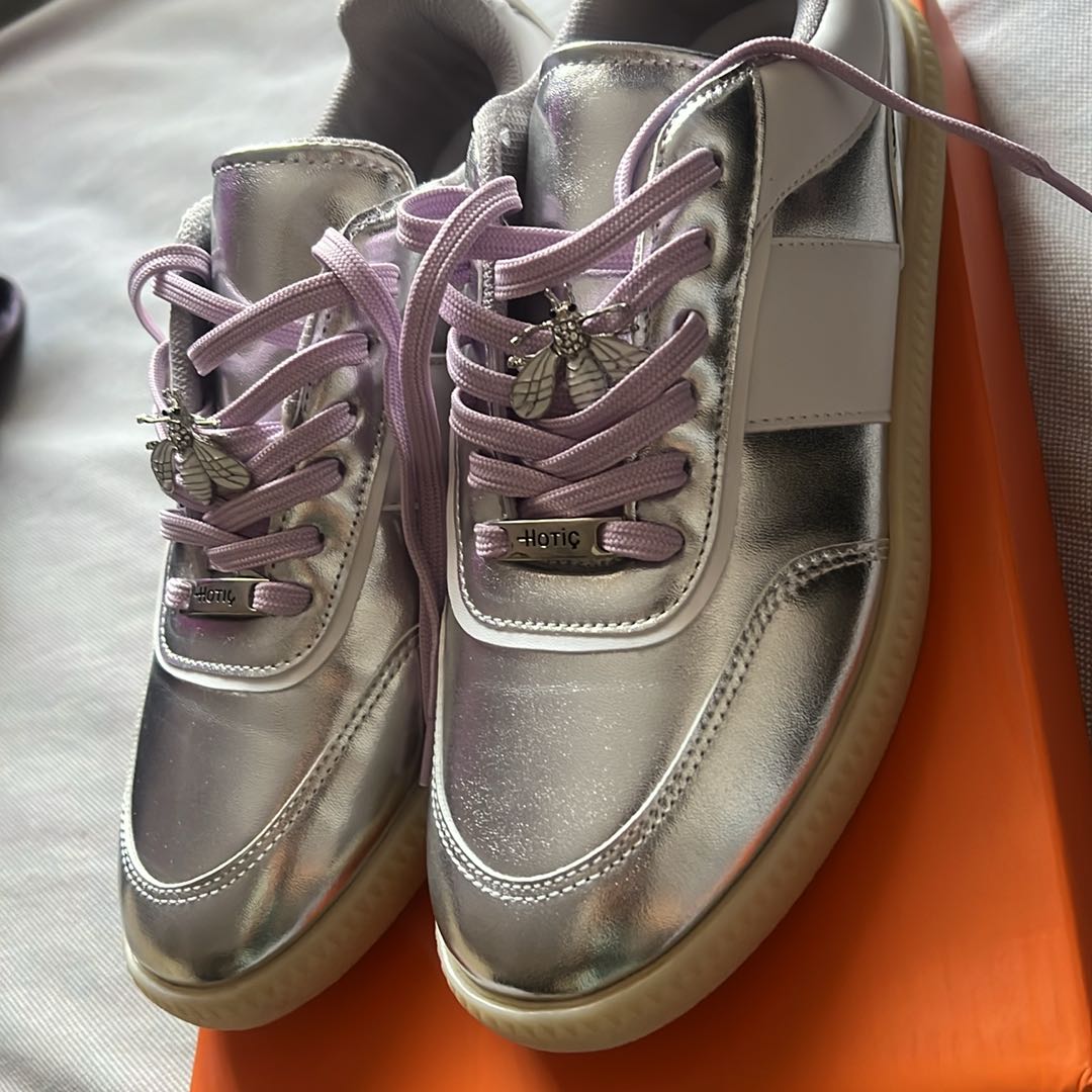 Hotiç Gümüş Sneaker — görsel 2/4