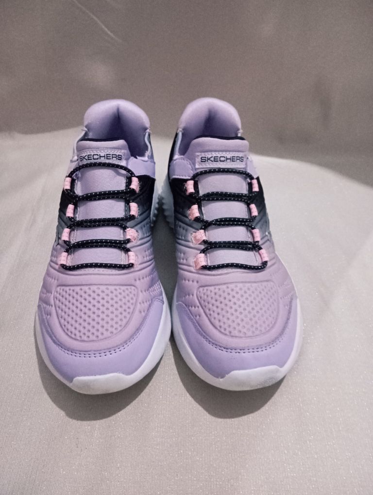 Skechers ayakkabı — görsel 4/5