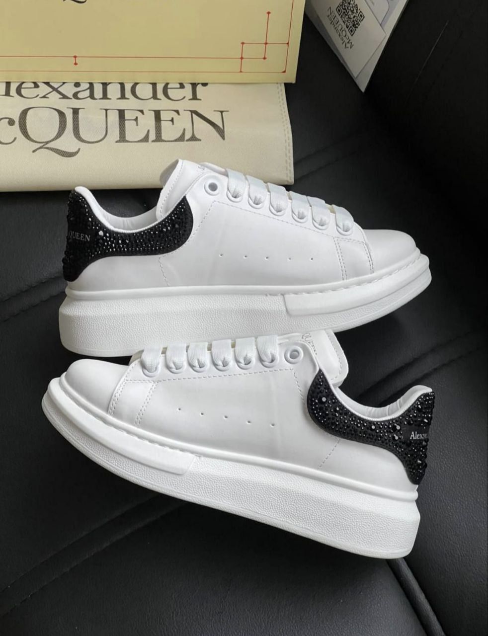 ALEXANDER MCQUEEN TAŞLI AYAKKABI — görsel 3/6