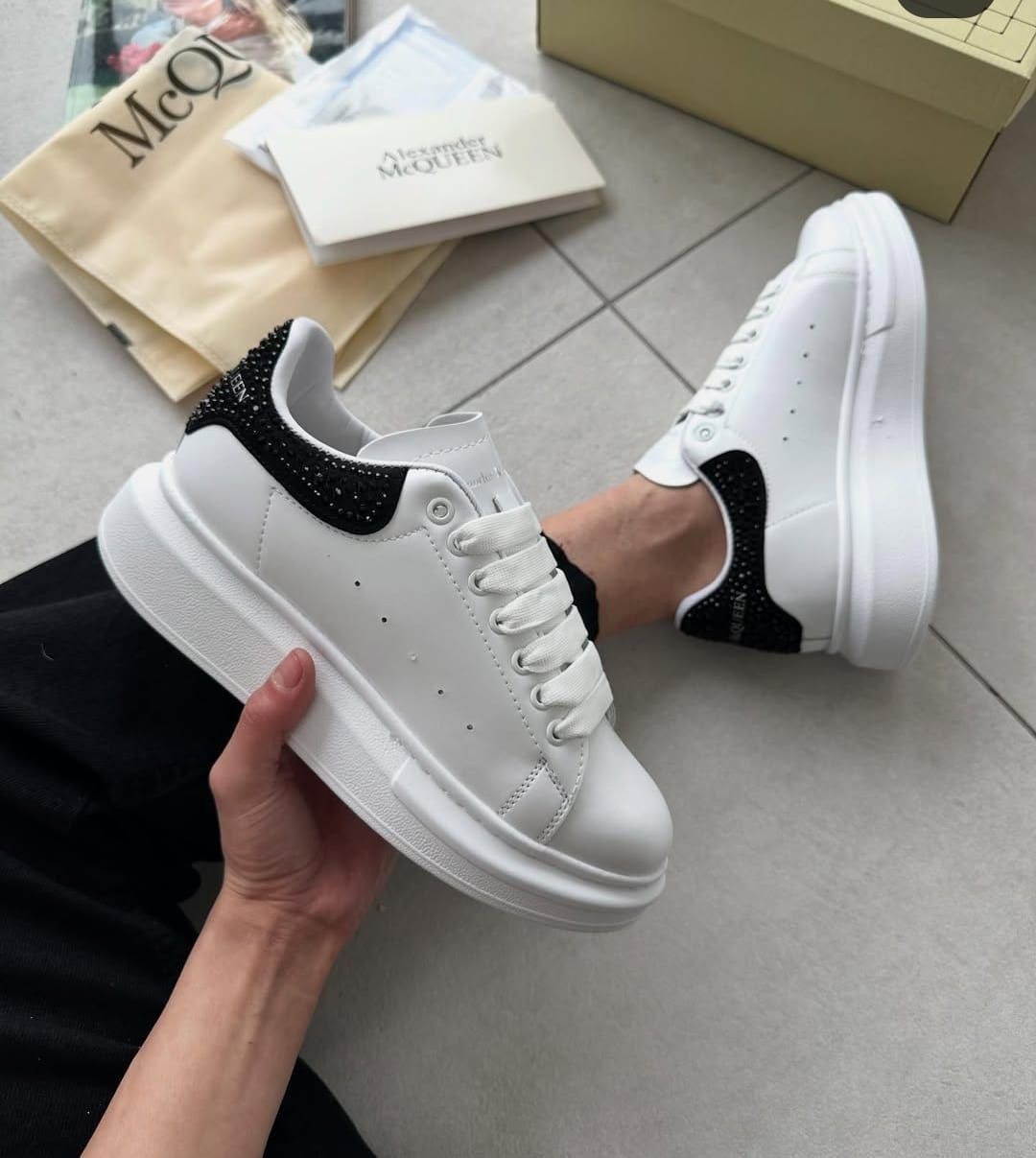 ALEXANDER MCQUEEN TAŞLI AYAKKABI — görsel 5/6