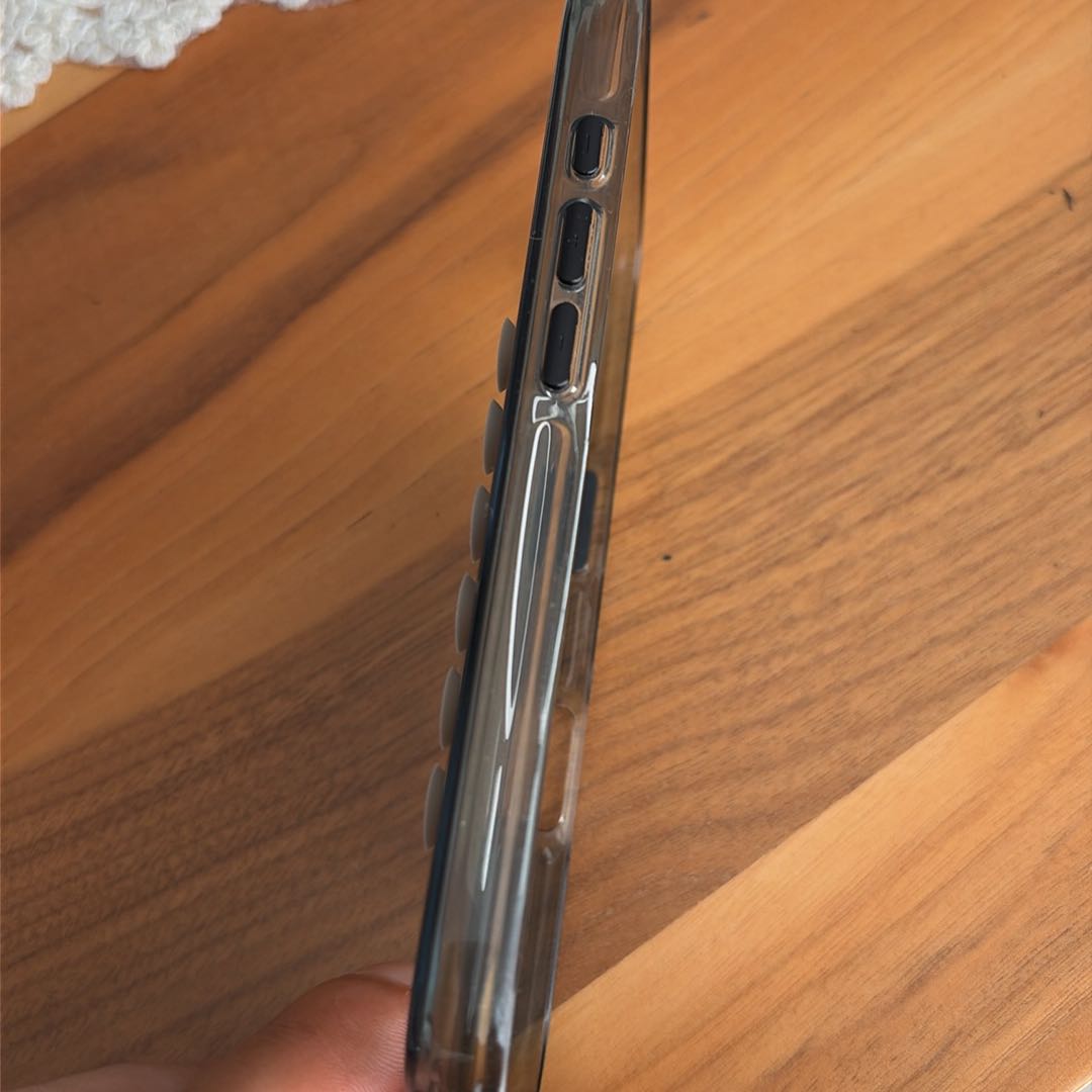 İphone 17 Kılıf — görsel 2/4