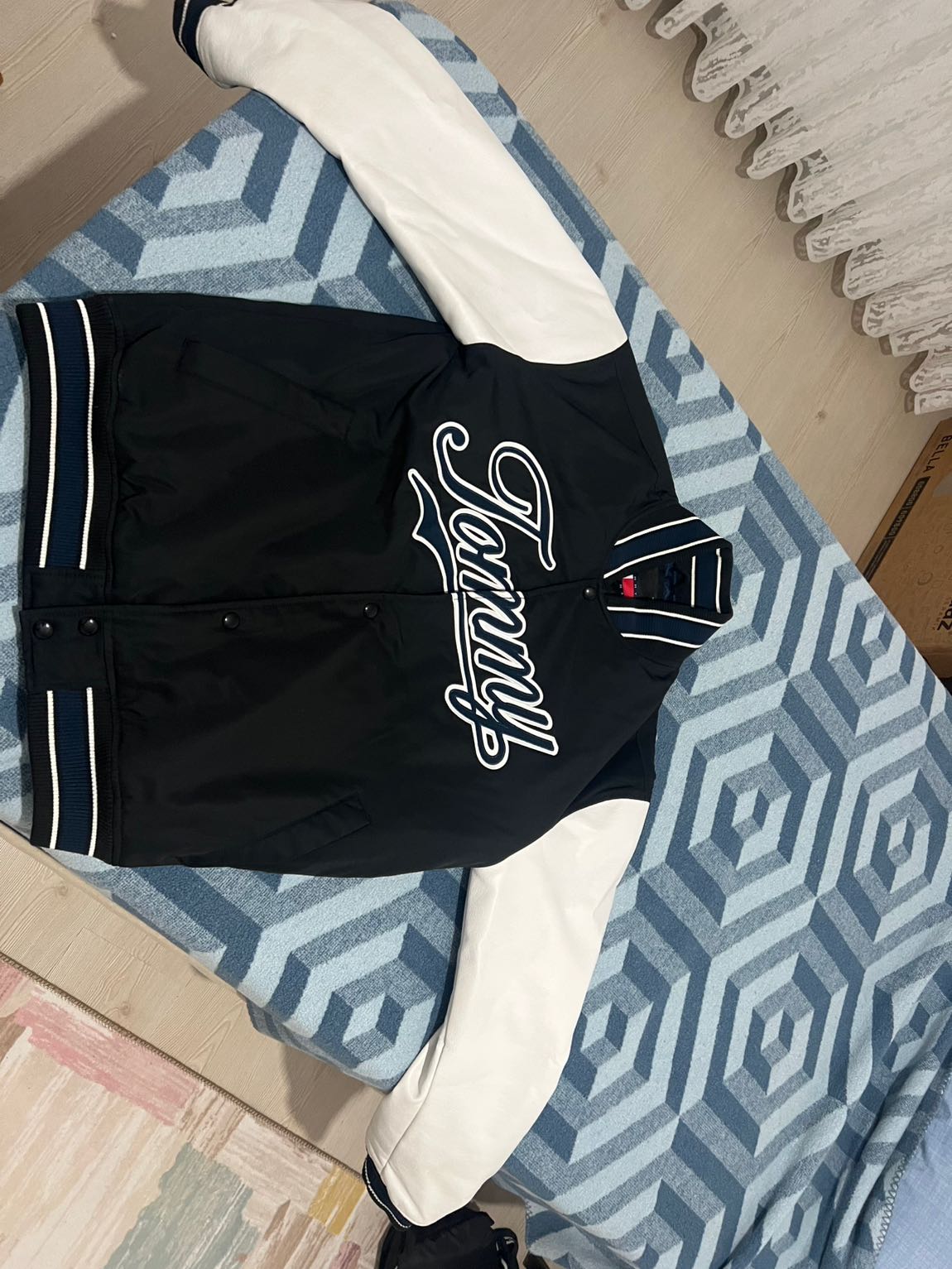 Tommy Hilfiger Mont — görsel 4/4