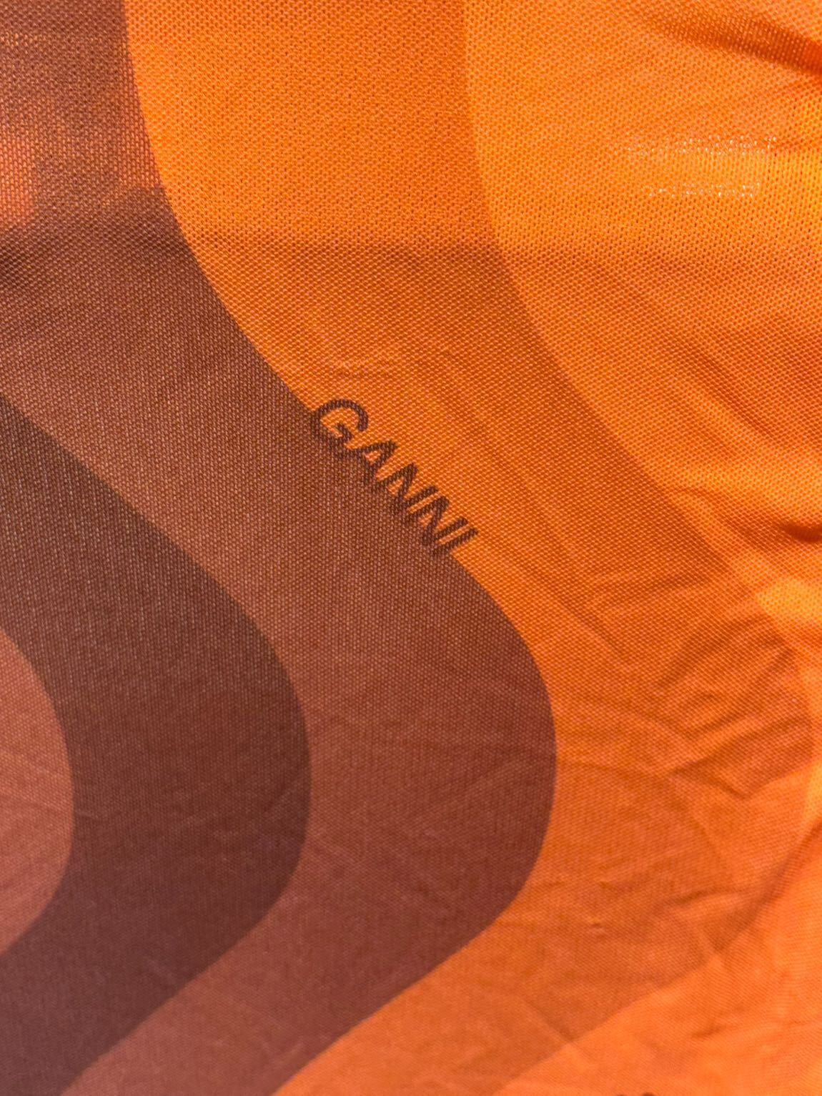 Ganni Turuncu Desenli Body — görsel 3/3