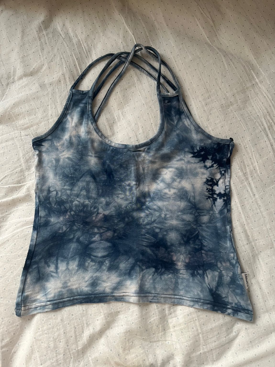 Batik Desen Crop — görsel 2/3