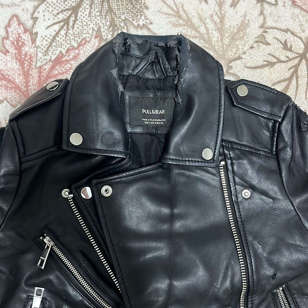 Pull & Bear Siyah Deri Ceket — görsel 2/4