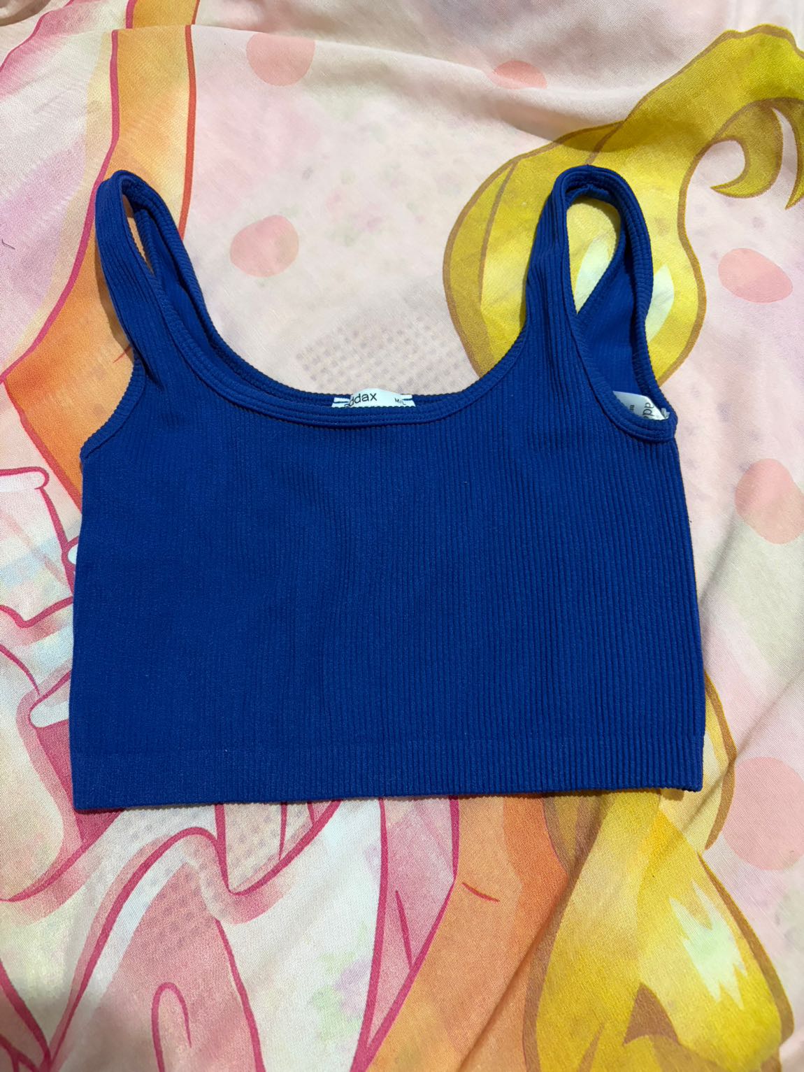 Lacivert Crop Top ve Beyaz Kot Şort — görsel 2/4