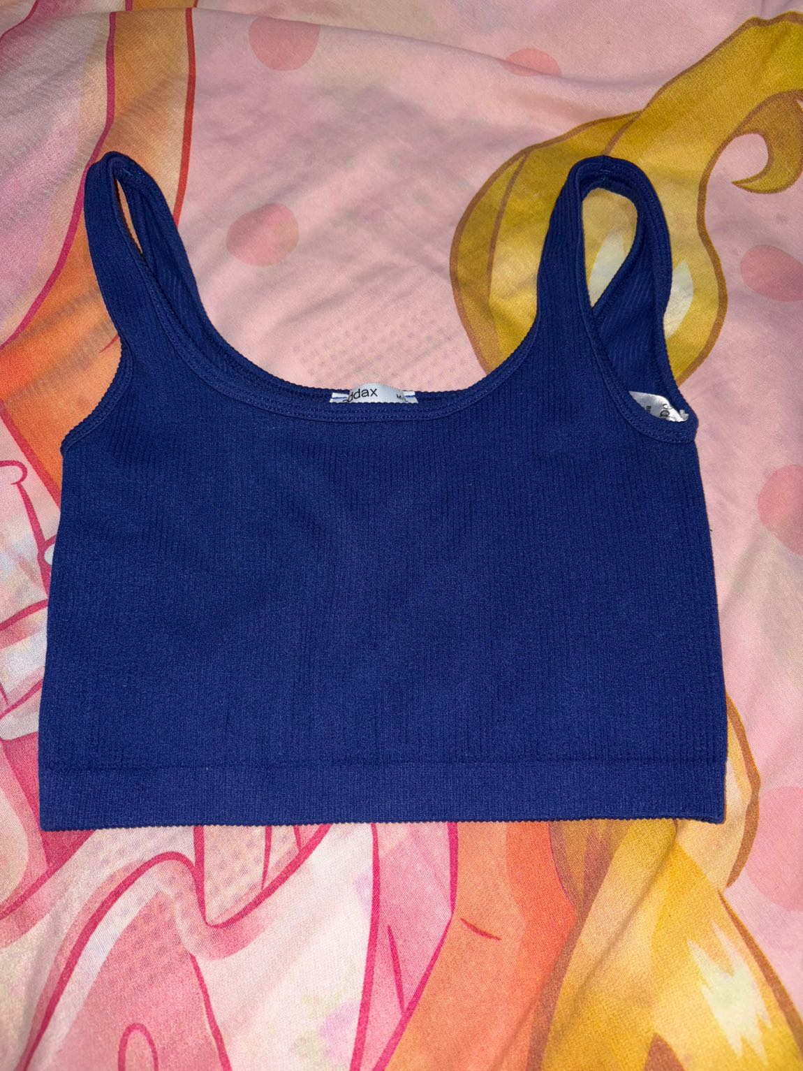 Lacivert Crop Top ve Beyaz Kot Şort — görsel 3/4