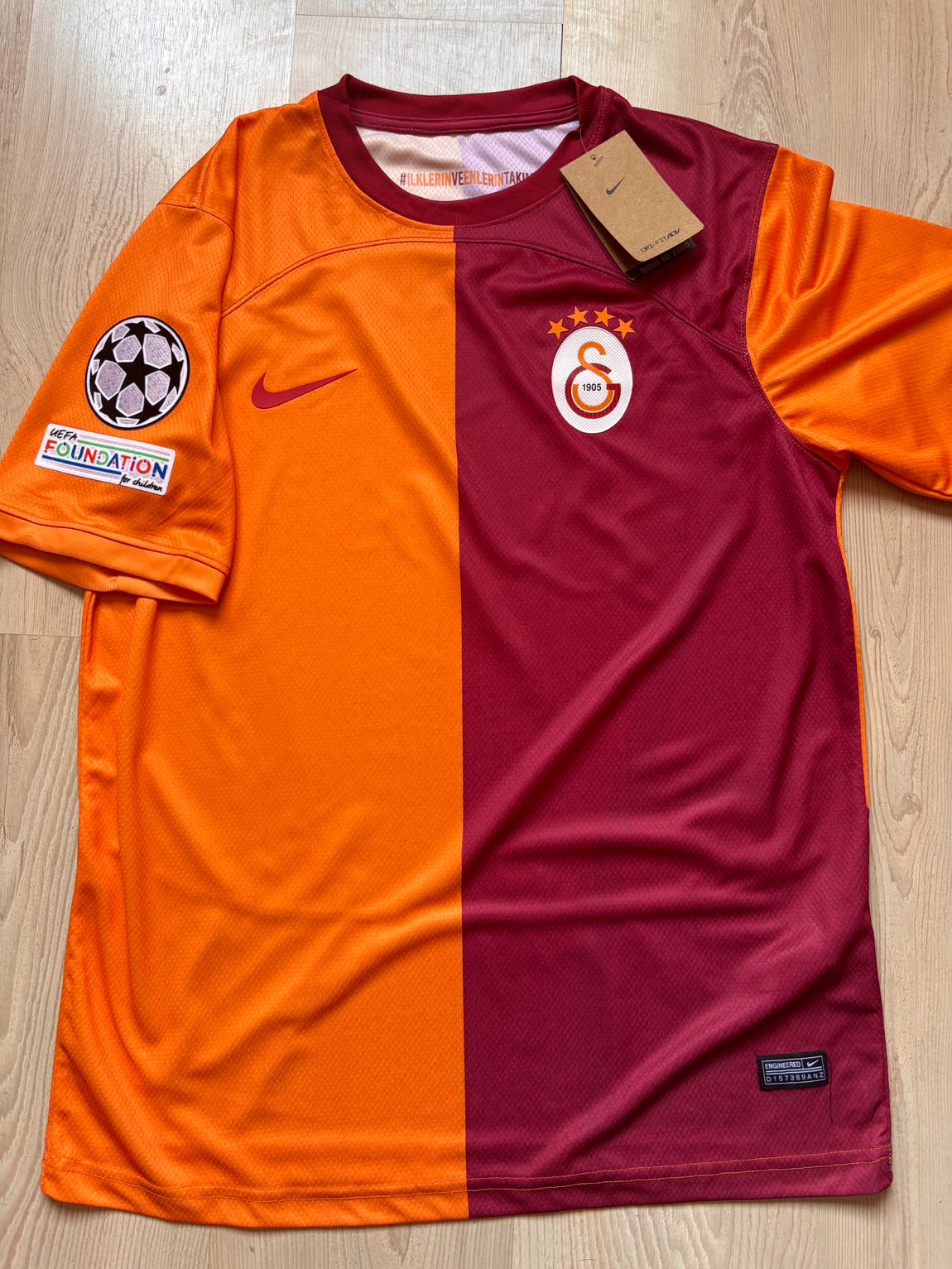 Galatasaray 23-24 UCL Player Forma — görsel 2/13