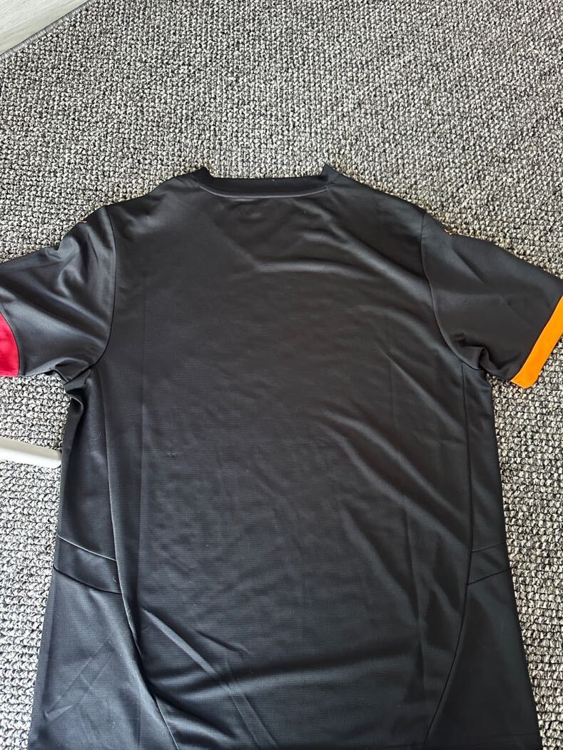 Galatasaray forma — görsel 3/4