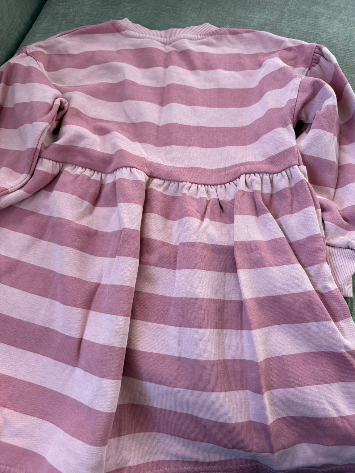 H&M Bluey Desenli Pembe Elbise 4-6 Yaş — görsel 3/3