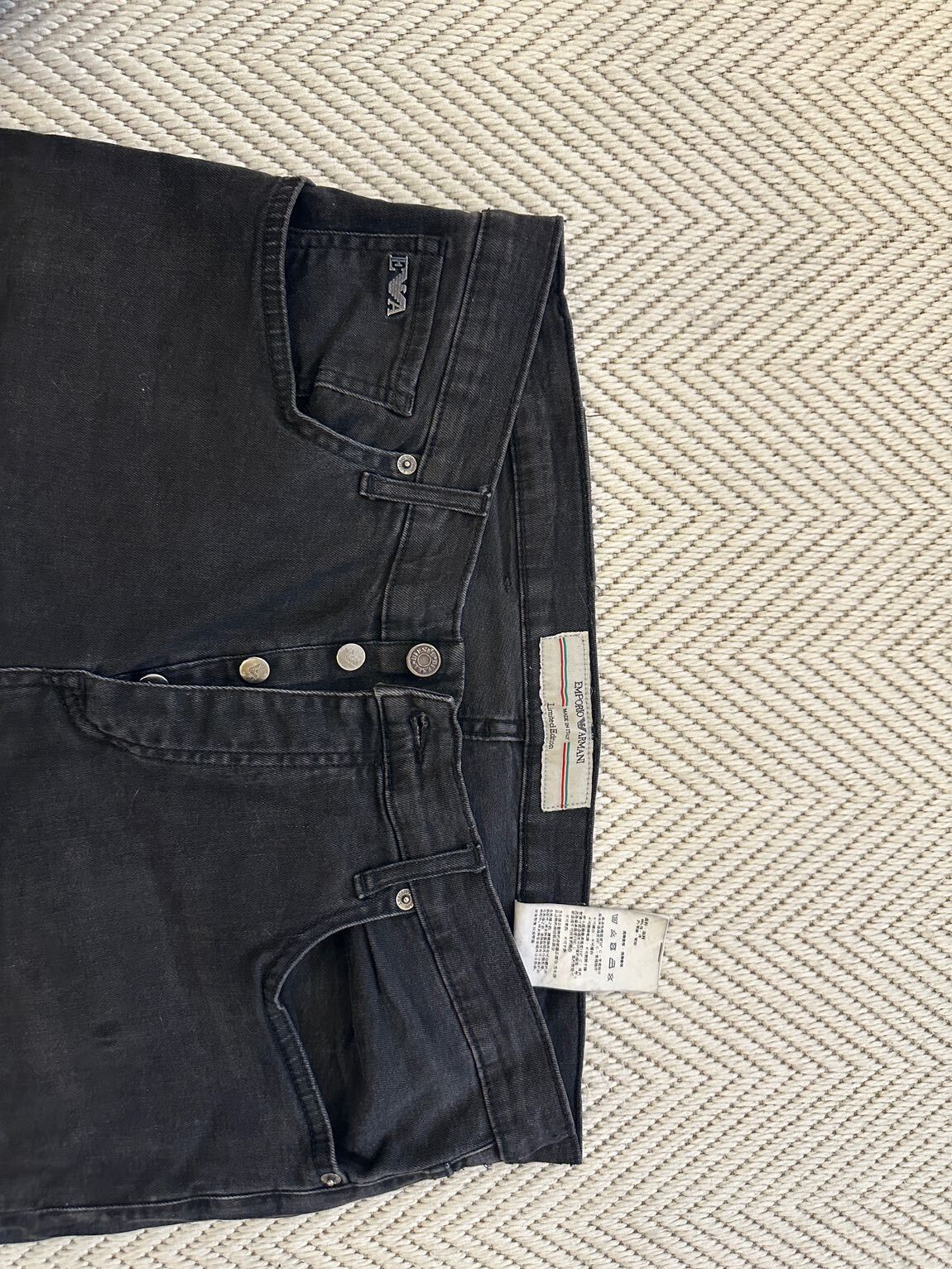 Emporio Armani Siyah Jean Pantolon — görsel 3/9