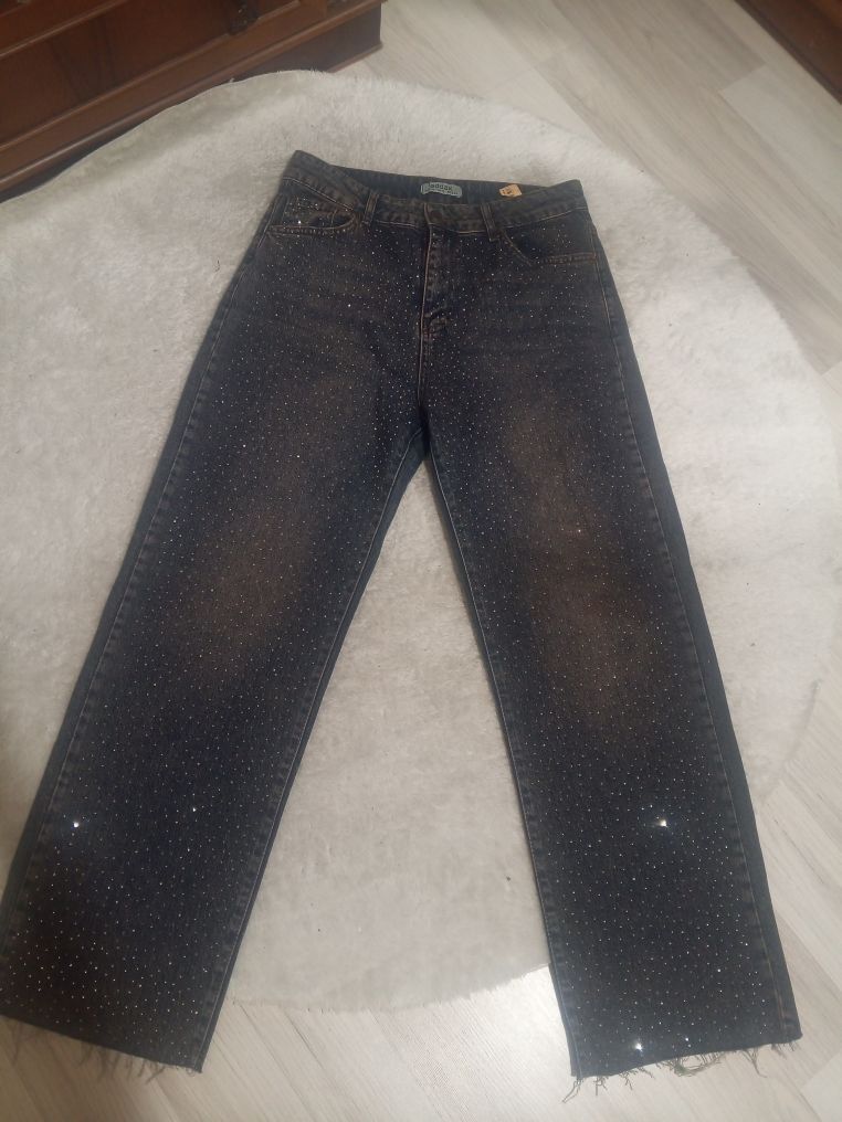 Taşlı Yüksek Bel Jean — görsel 3/6