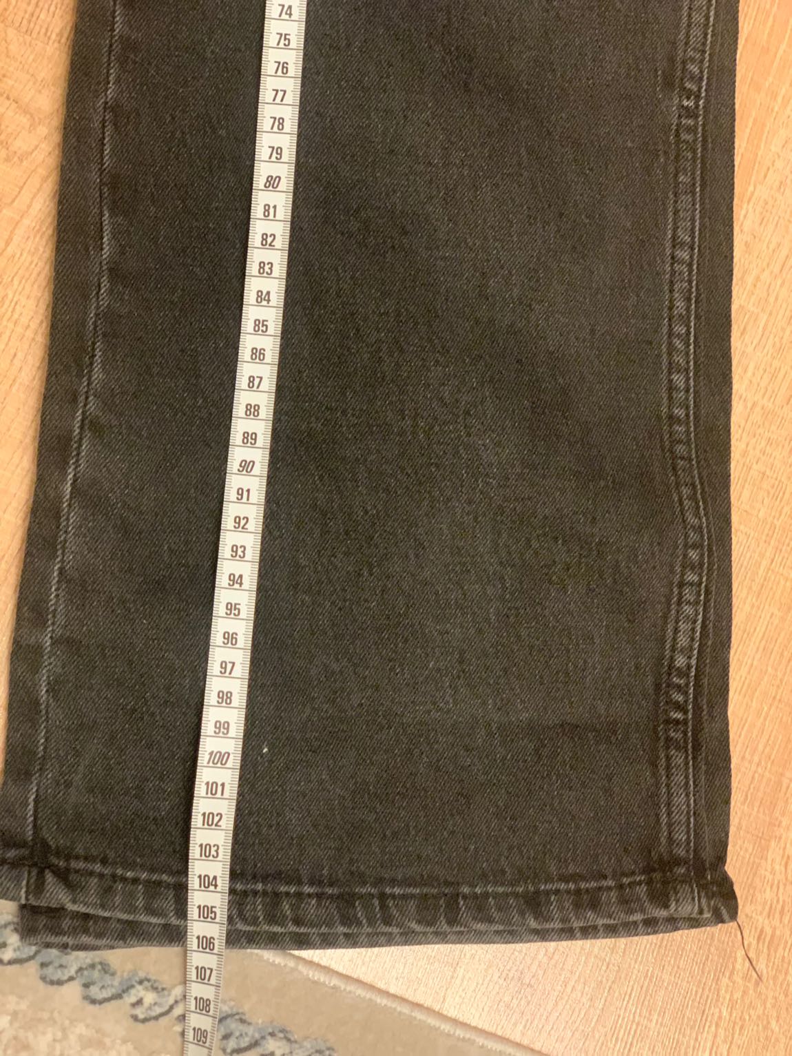 Mango önden cepli siyah jean — görsel 5/5