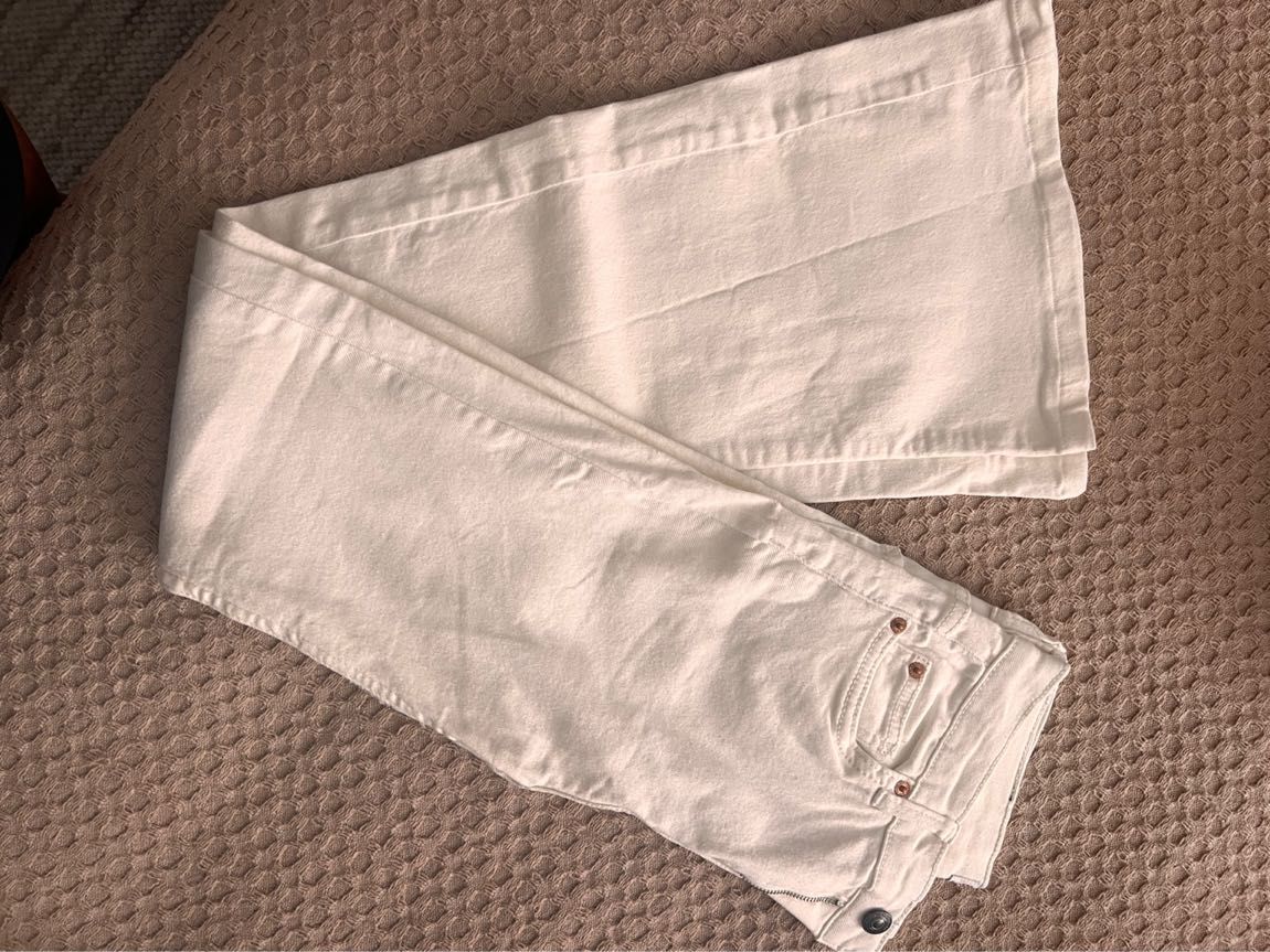 Bershka Beyaz Jean Pantolon — görsel 2/3