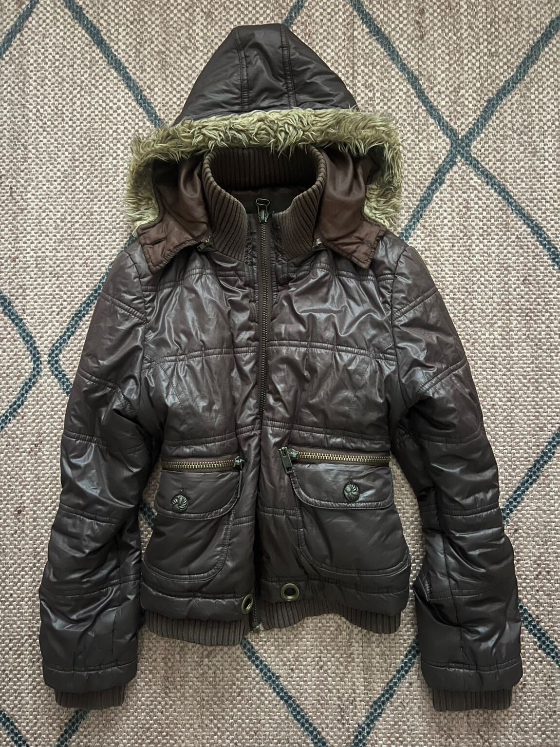 Bella Swan Fur Brown Mont — görsel 9/9