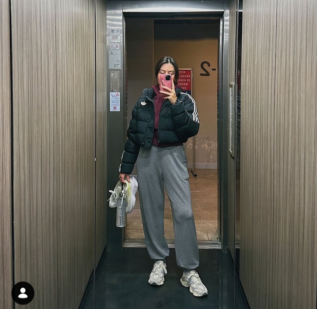 Adidas Siyah Kadın Mont — görsel 15/20