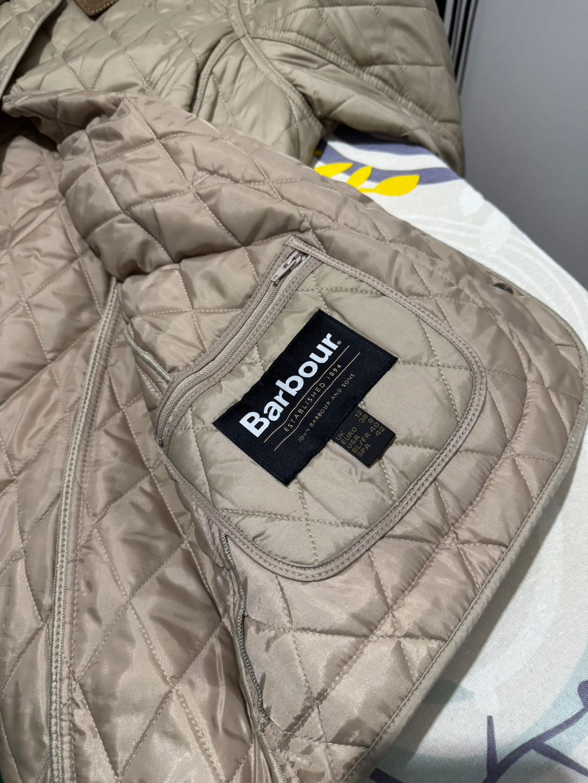 Barbour Kapitone Mont — görsel 4/5