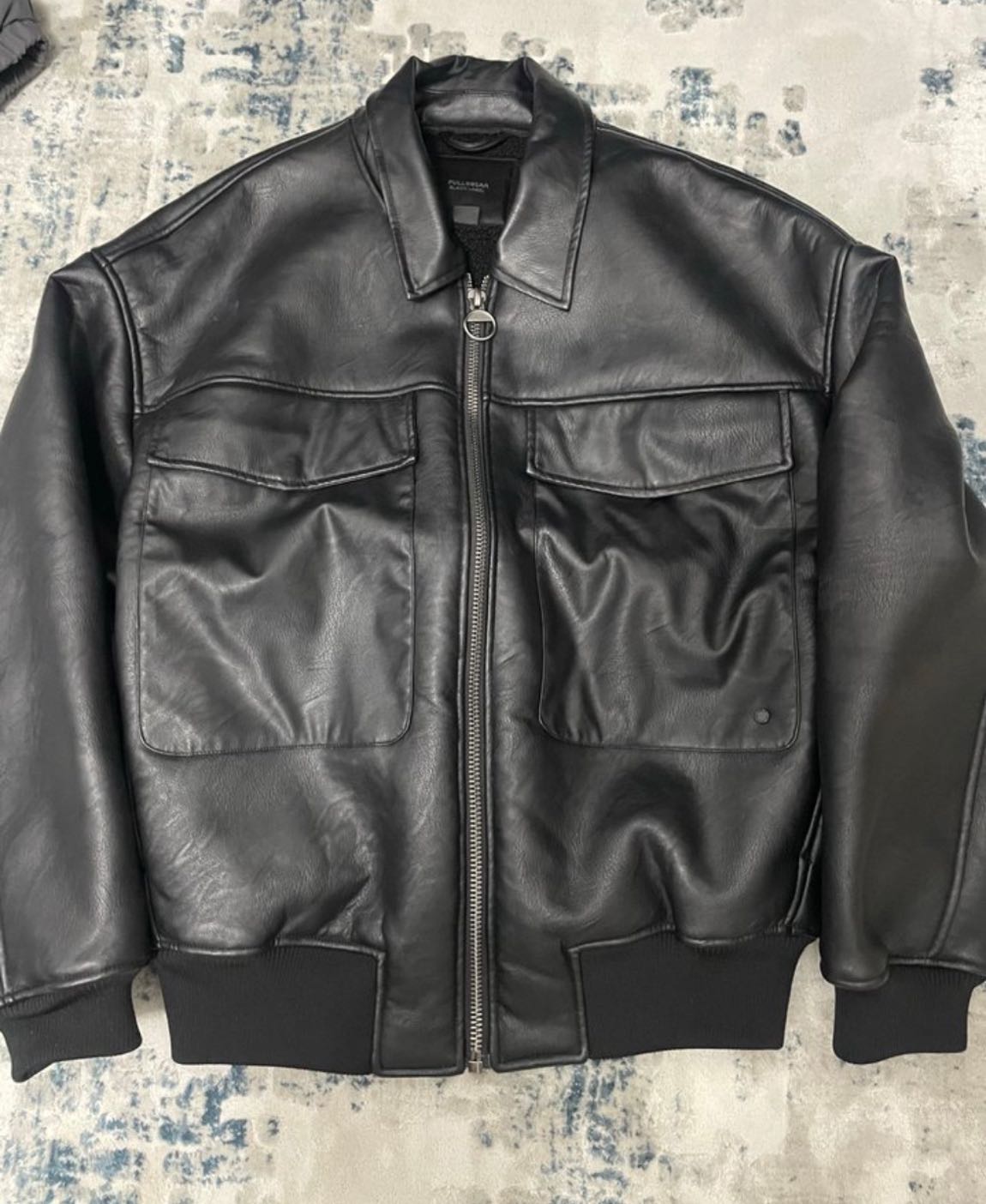Pull&Bear Siyah Bomber Ceket — görsel 2/4
