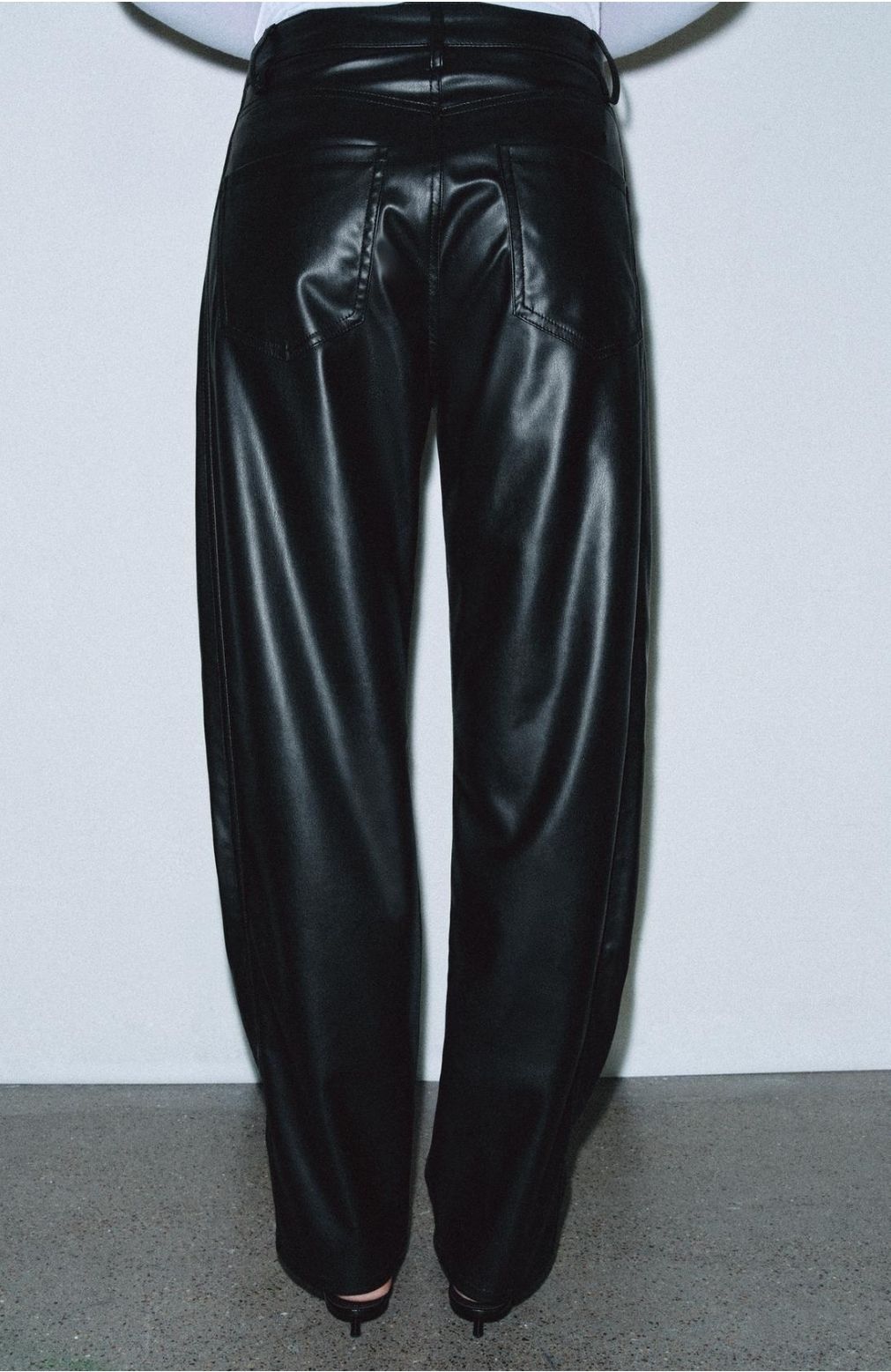 Zara Collection Fit Suni Deri Pantolon — görsel 3/7
