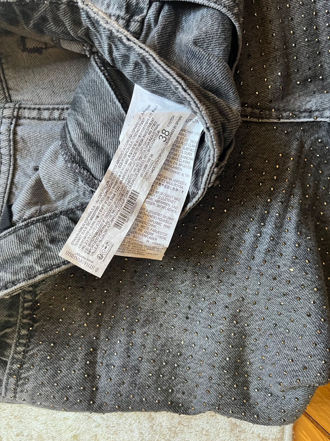 Stradivarius Taşlı Kot Pantolon — görsel 3/7
