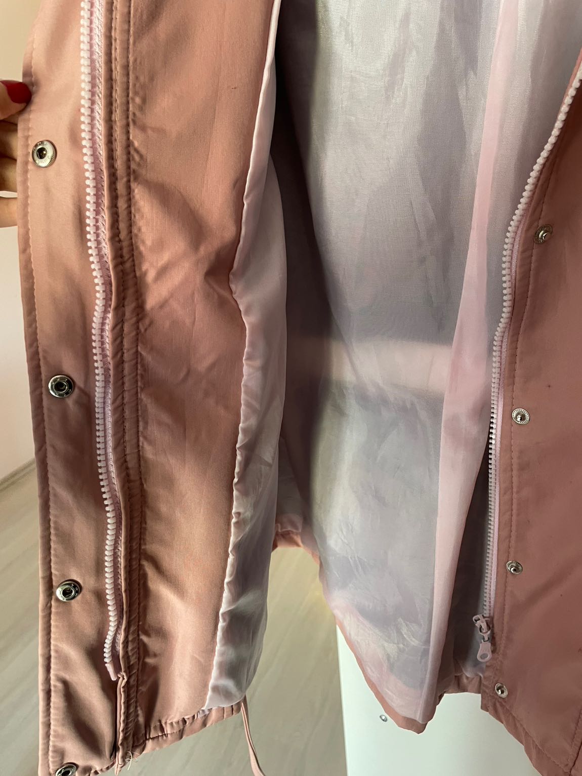 Pembe Rüzgarlık — görsel 4/4