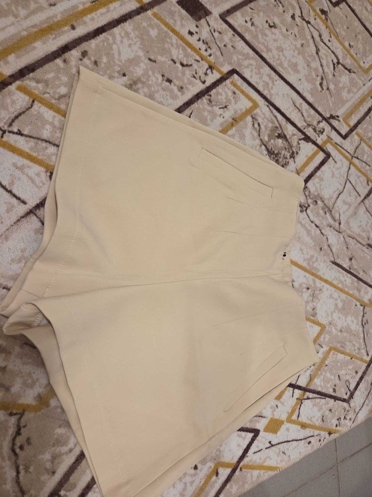 Bej Yüksek Bel Şort — görsel 2/3