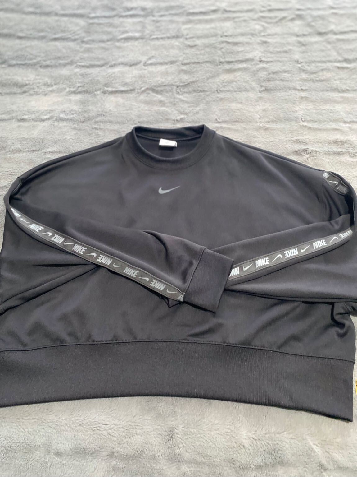 Nike Siyah Sweatshirt — görsel 2/9