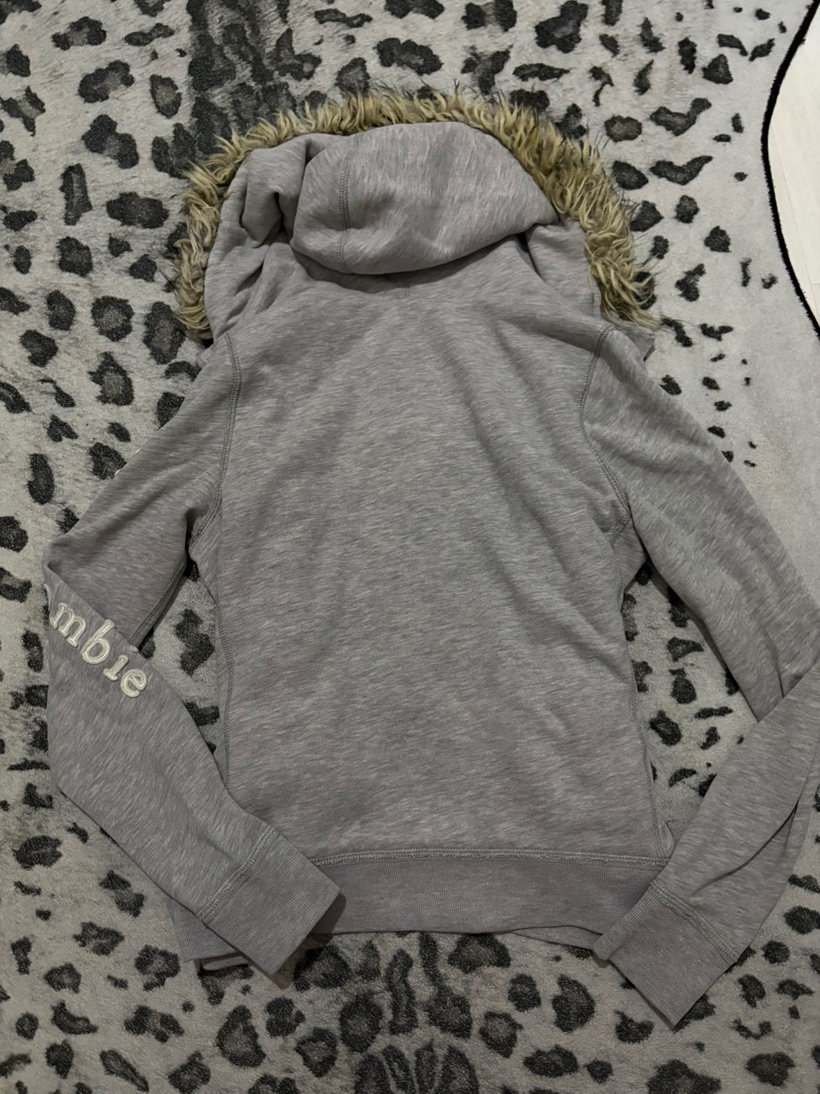 Abercrombie kúrklu fur y2k sweatshirt — görsel 8/12