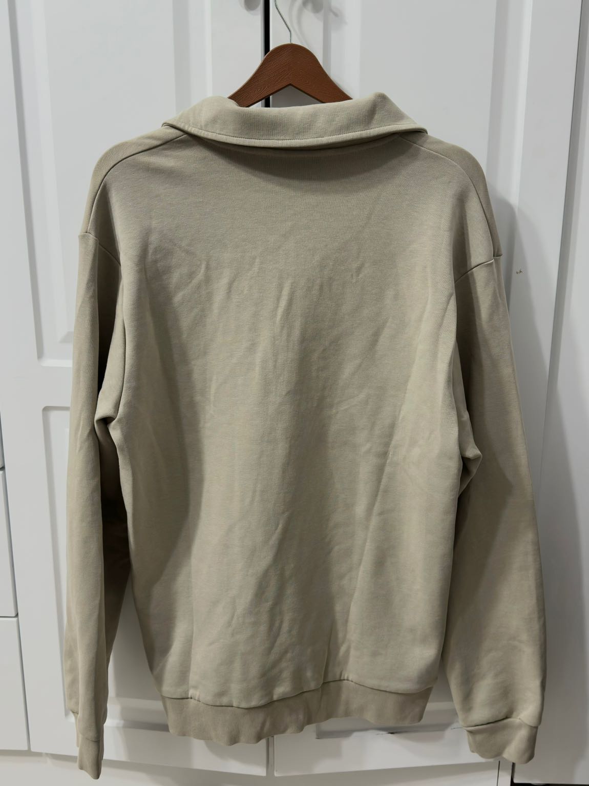 Bej Polo Yaka Sweatshirt — görsel 4/4